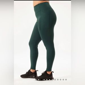 Green Girlfriend Collective 7/8 Leggings